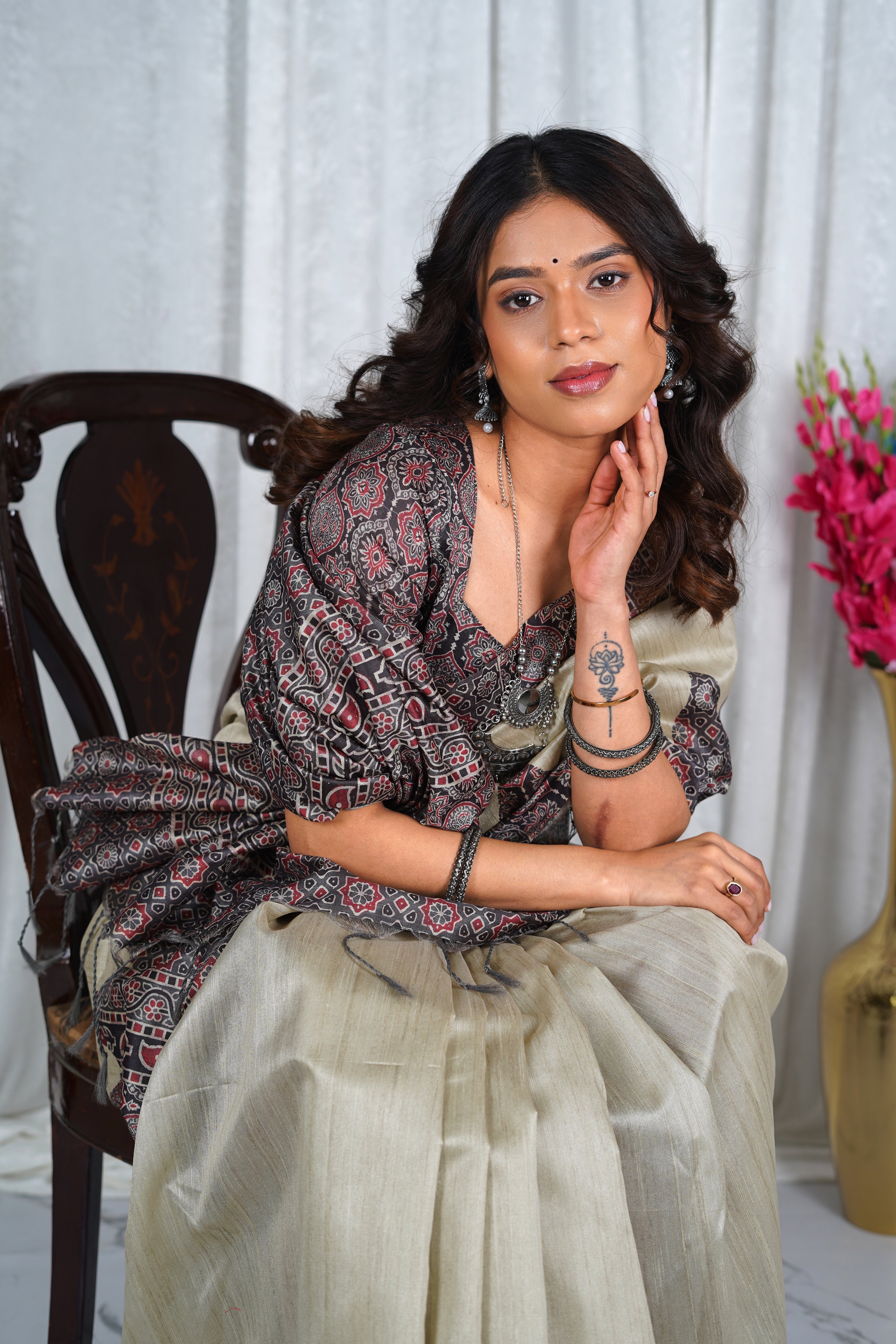 Kahani's Signature Collection