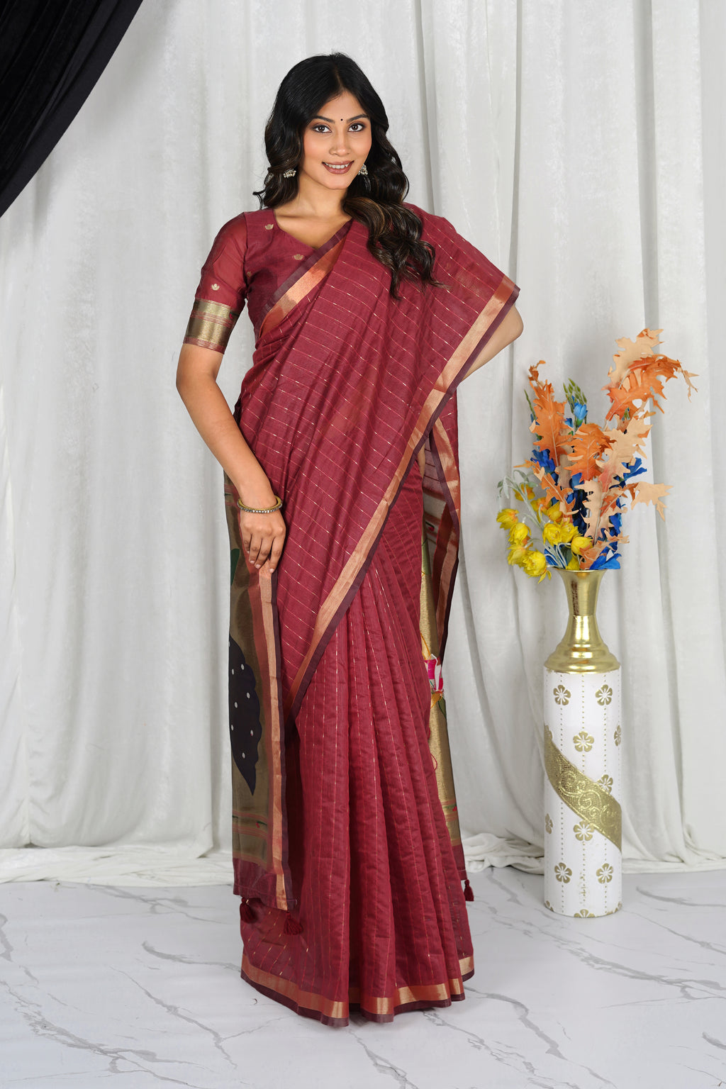 Kahani's Jamdhani Weave Pallu with Zari Wave Butti
