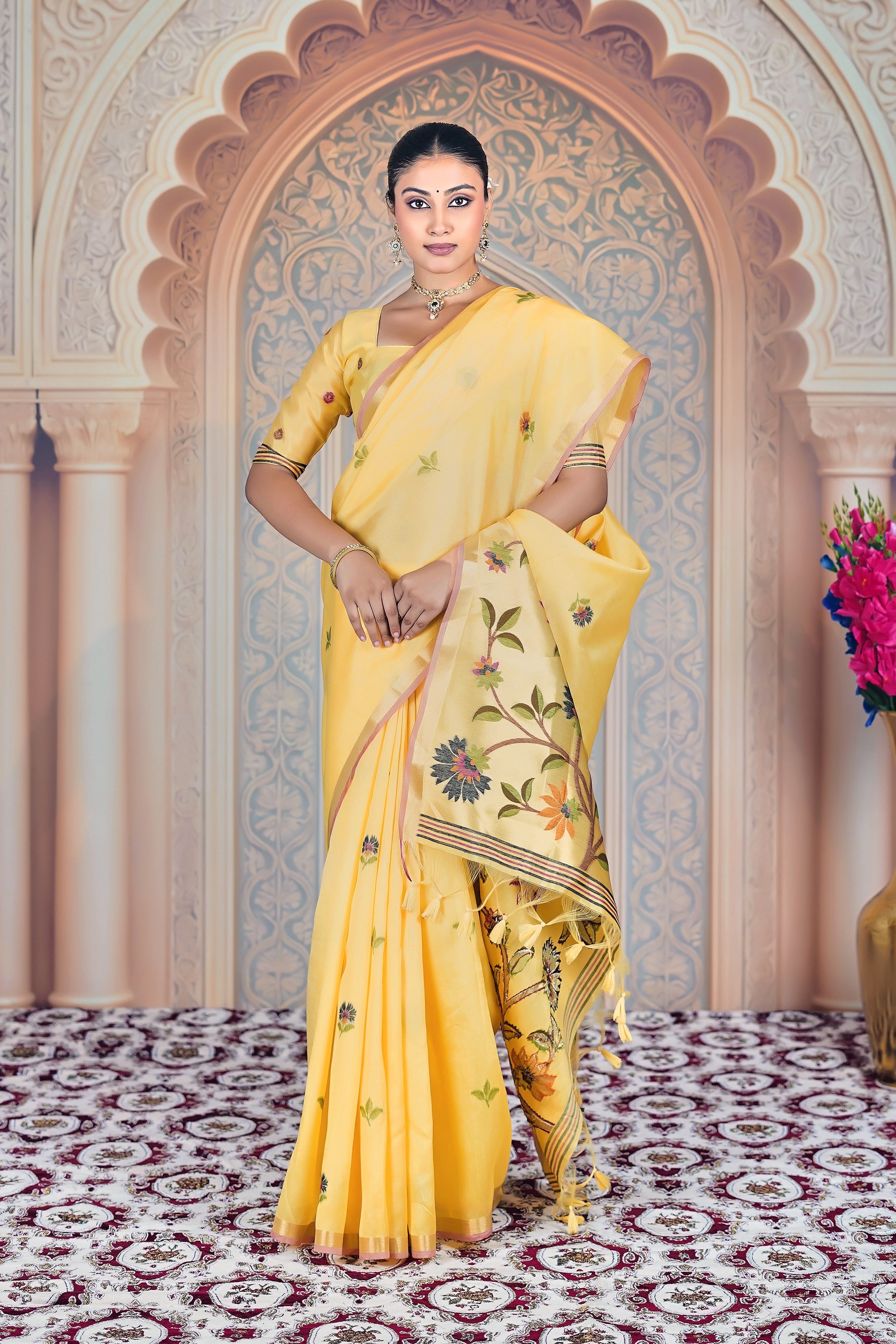 Golden Bloom – Soft Matka Tussar Silk Saree