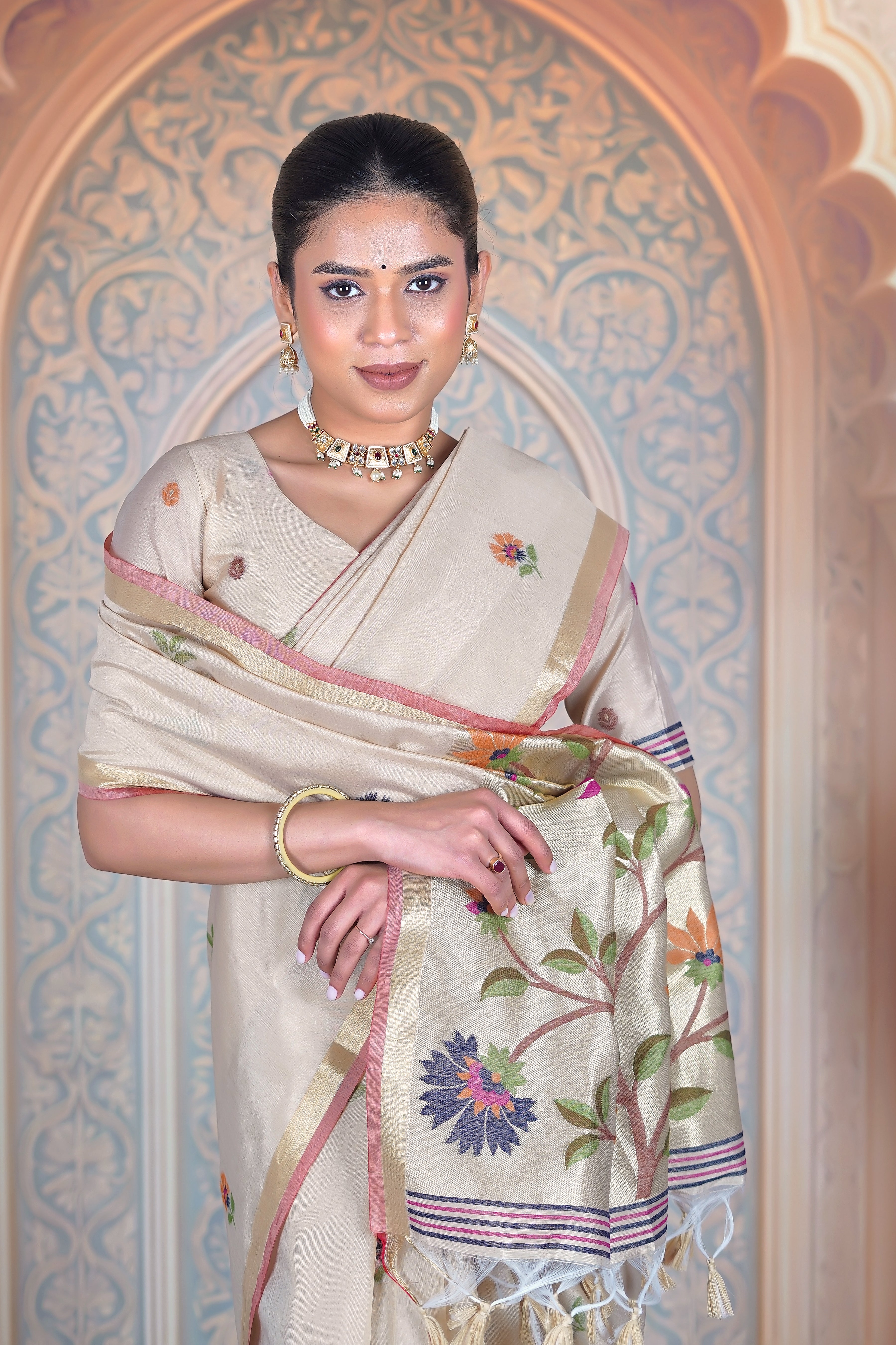 Ivory Whispers – Soft Matka Tussar Silk Saree