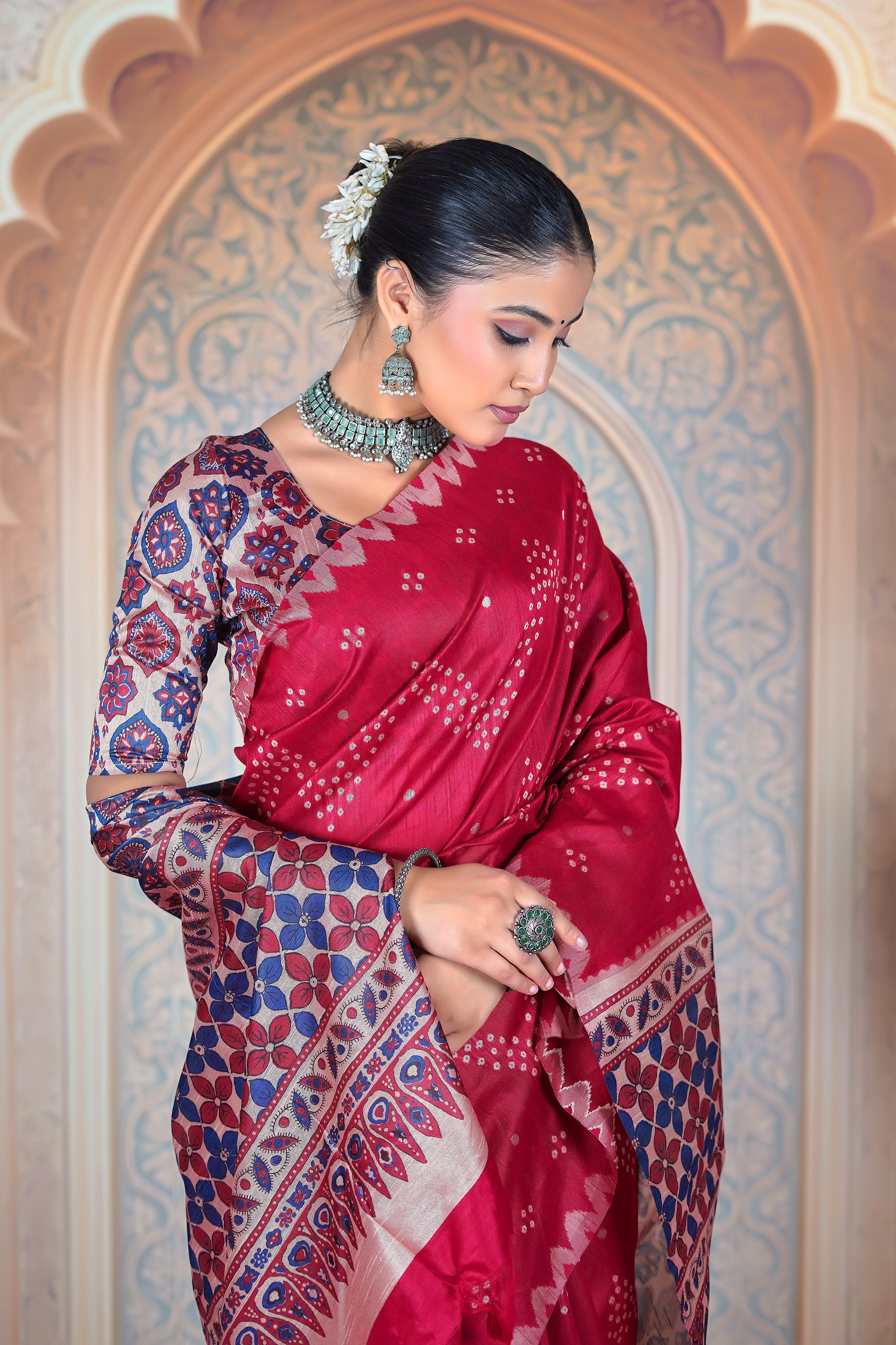 Sindoori Ajrak Katha – Woven Roots, Printed Legacy