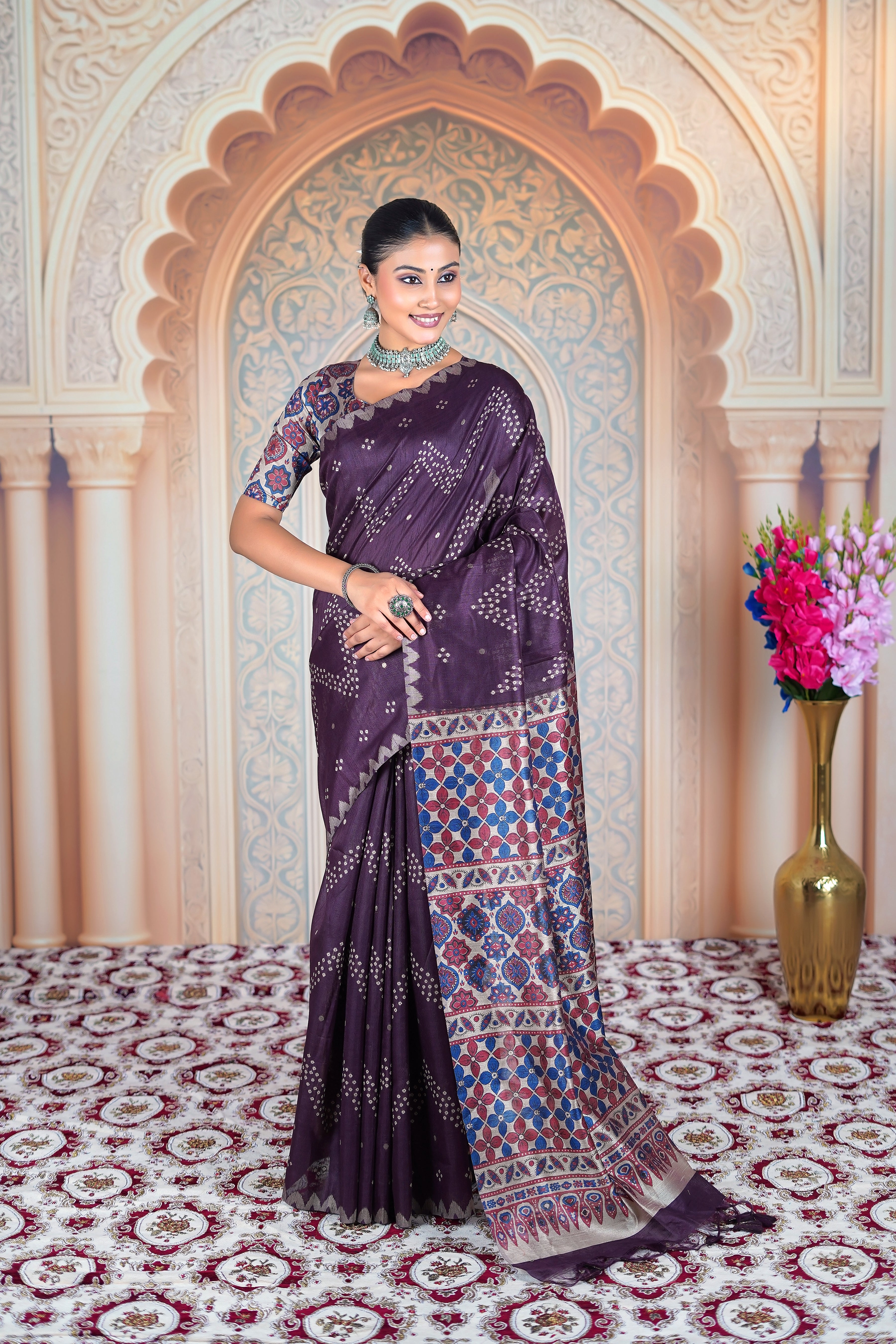 Threads of Tussar, Tales of Ajrak