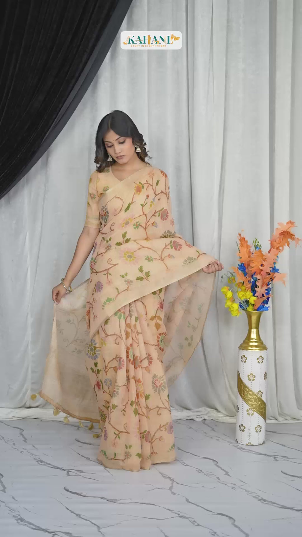 Soft Linen Jari Saree with Digital Floral Print – Lightweight Elegant Draping Saree